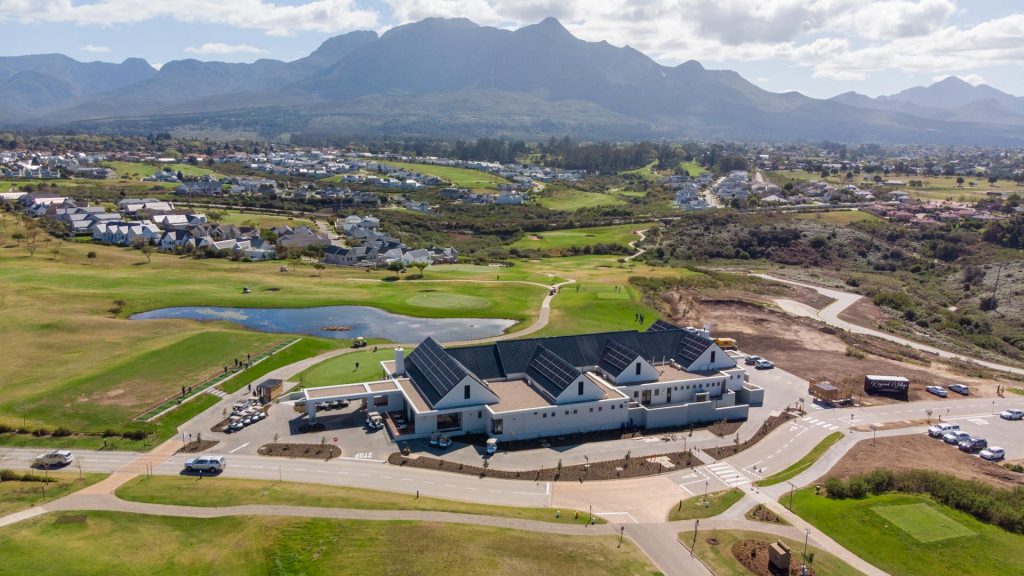 Kingswood Clubhouse Hybrid Solar System
