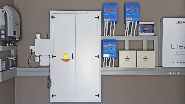 Wall Mounted 3.18-kWh-Grid-Interactive-Hybrid-Solar-System-layout