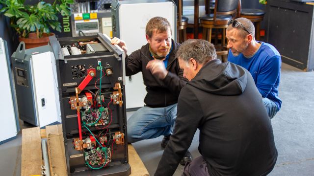 Solar power training at Specialized Solar Systems
